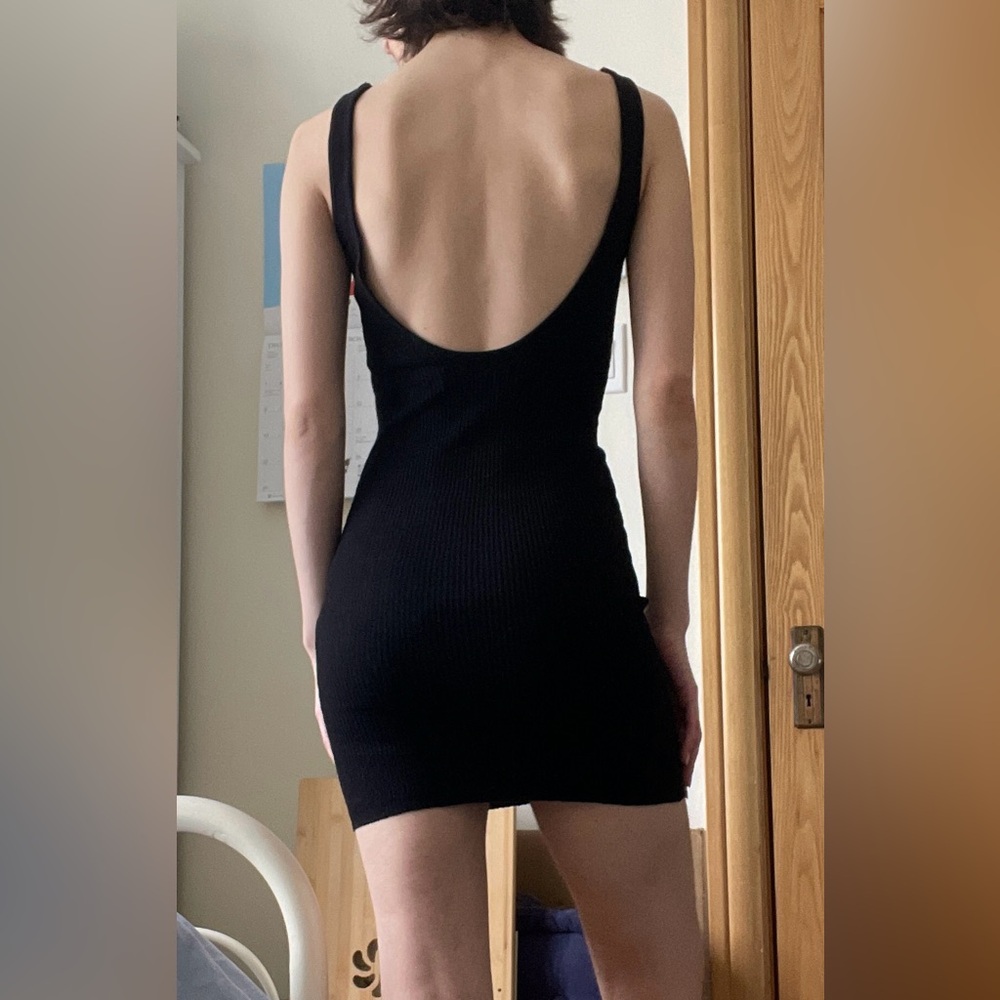 Low Back Black Sleeveless Ribbed Bershka Dress - Picture 7 of 7